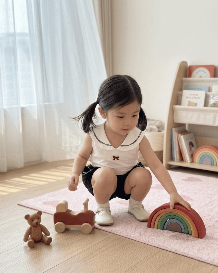 Tina Tina 女童學院風白無袖上衣 海軍領刺繡娃娃衫