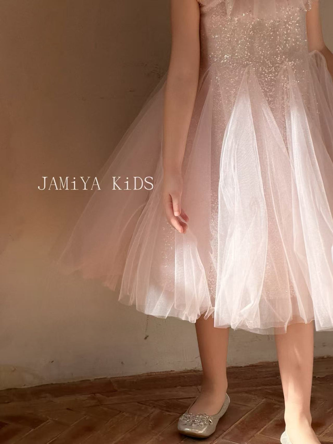 JAMIYA的公主粉色亮片圓領紗裙 仙女洋裝韓系仙女生日裙